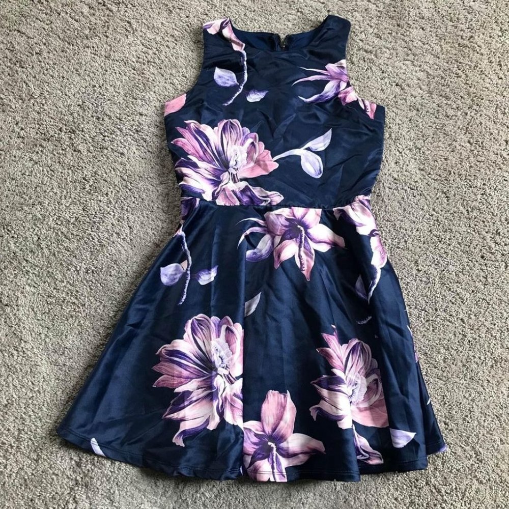 Miss Behave girls size 12 sleeveless blue floral dress